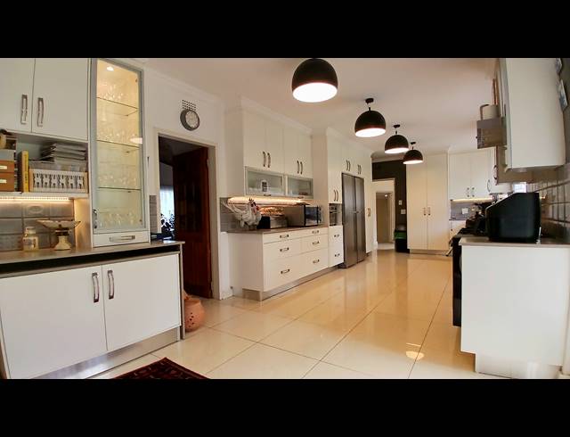 4 BEDROOM FREESTANDING FOR SALE IN QUELLERINA